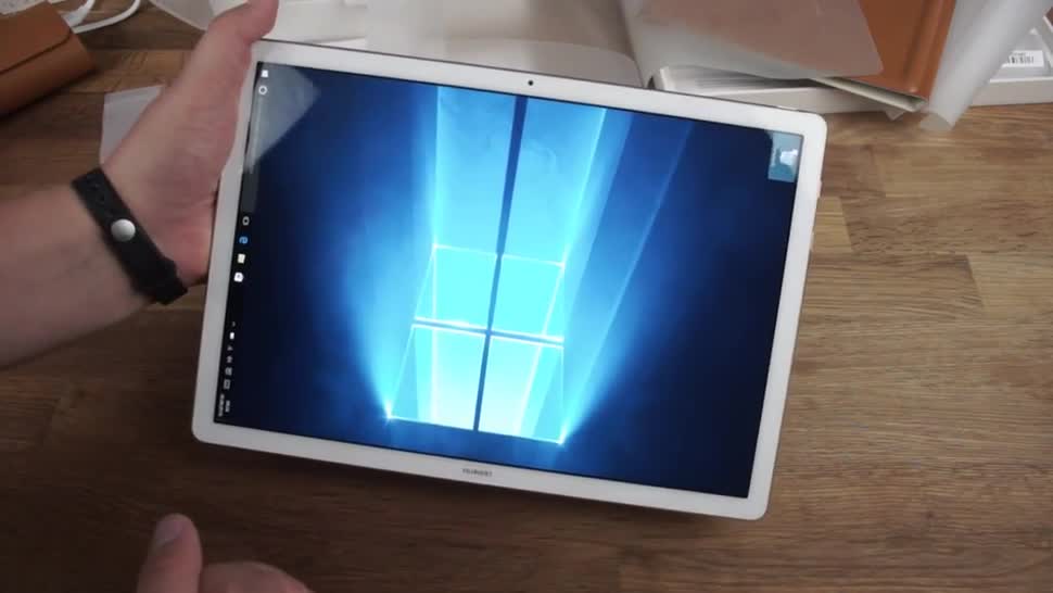 Tablet, Windows 10, Huawei, Unboxing, Andrzej Tokarski, Tabletblog, MateBook, Huawei MateBook