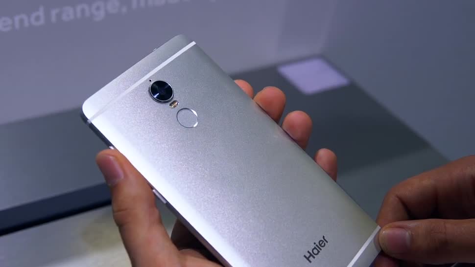 Smartphone, Android, Ifa, Hands-On, ValueTech, IFA 2016, Haier, Haier Voyage v6, Voyage v6