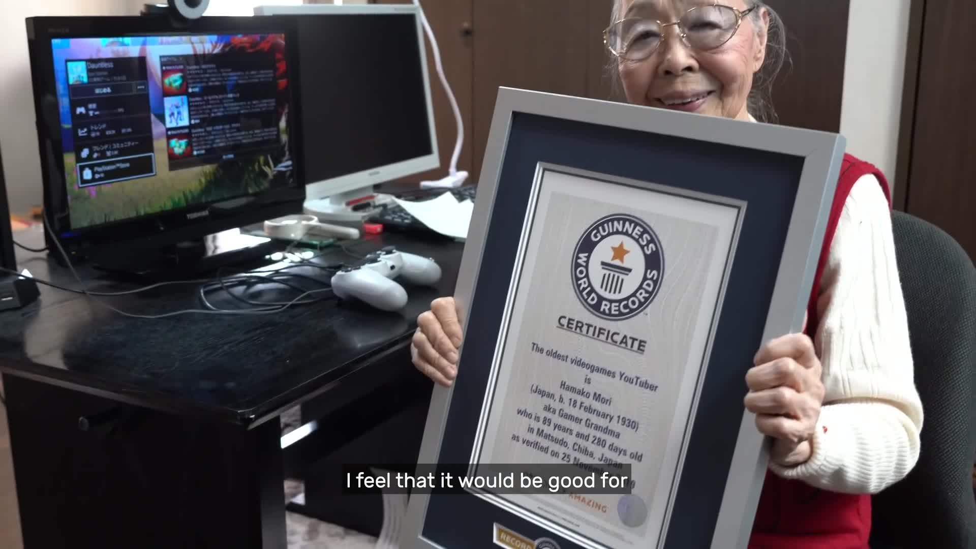 Gamer Grandma: Guinness-Buch der Rekorde ehrt 90-jährige Streamerin -  WinFuture.de