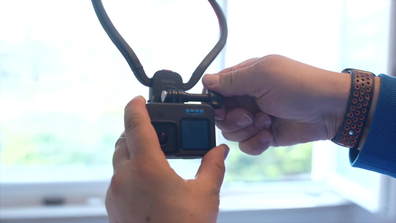 Ulanzi Neck Holder: Clevere GoPro-Halterung zum Umh�ngen