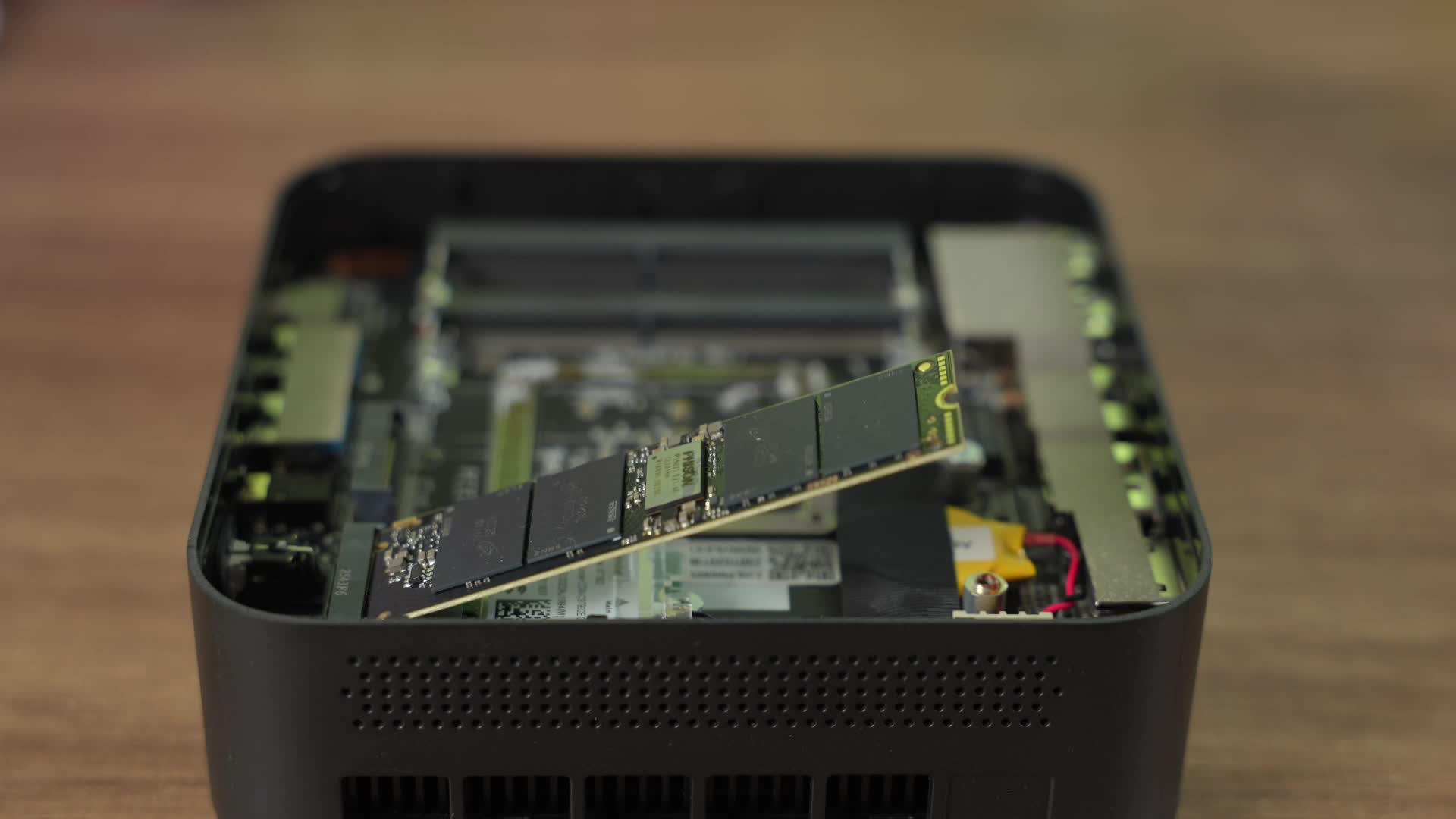 NiPoGi E3B im Test: Einfaches Mini-PC-Upgrade bringt �berraschungen