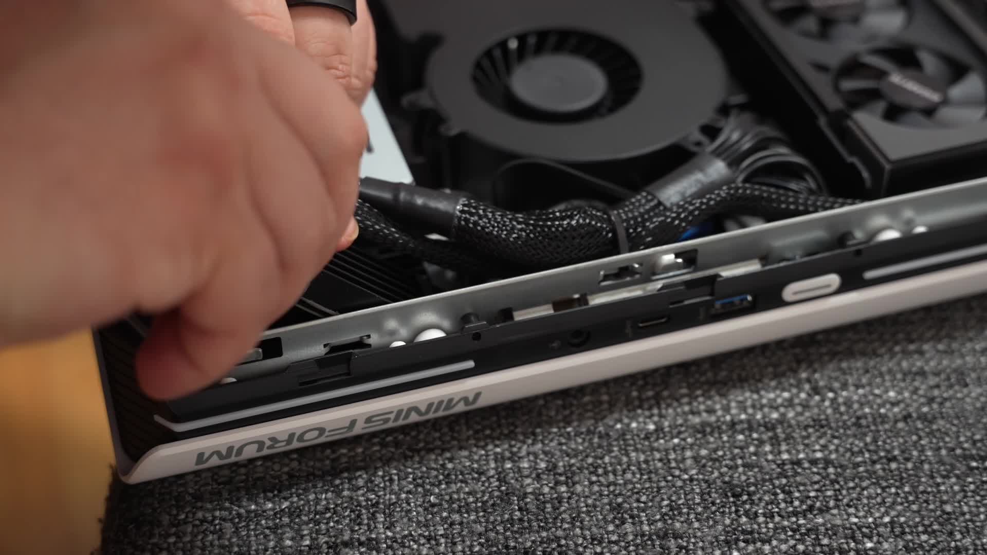 Minisforum G1 Pro im Test: So r�stet ihr SSD-Speicher und RAM auf